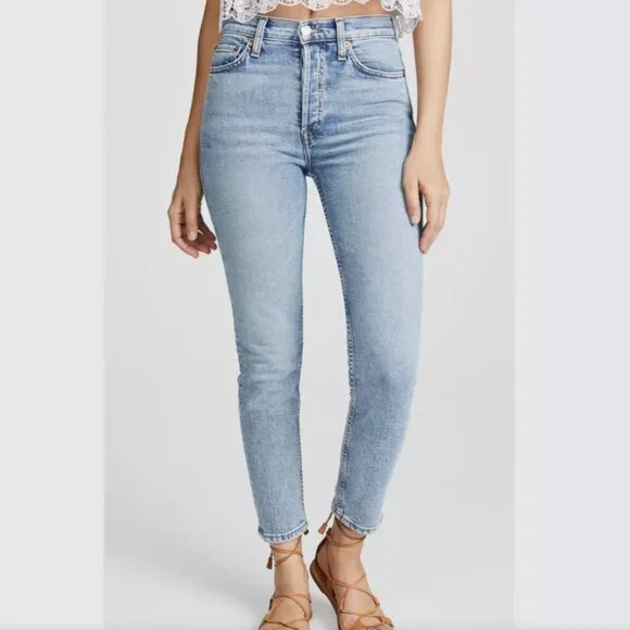 Say hello to your new favorite jeans! Re/Done 90s High Rise Ankle Crop, NWOT, 24